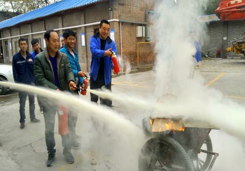 設(shè)備租賃中心多措并舉開展“百日安全”活動(dòng)