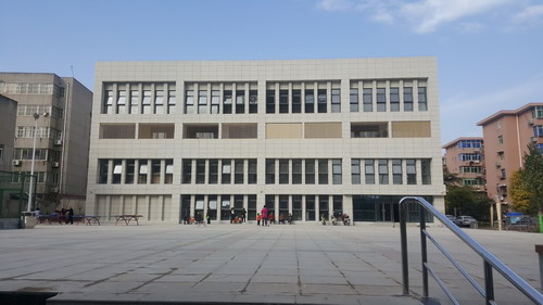 銅川分公司三普中區(qū)職工活動中心、地下停車場工程順利交付使用