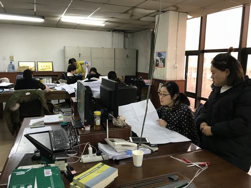 在“雙特百億”目標(biāo)的引領(lǐng)下奮勇向前