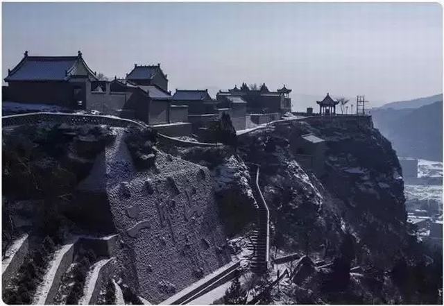 他們是“掘進(jìn)鐵軍”，他們是零下20℃中的“超級(jí)英雄”！