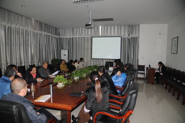 掘進(jìn)公司一把手帶頭學(xué)制度促管理整體提升