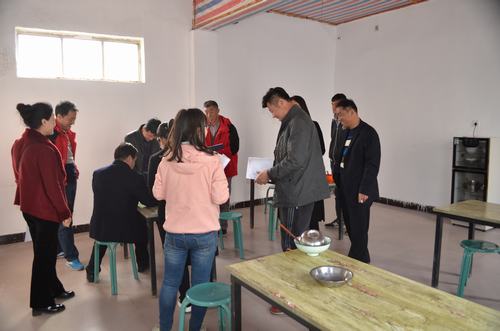 澄合分公司工會帶領(lǐng)職工來“找茬”