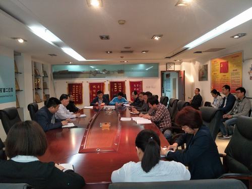 礦建二公司積極傳達(dá)建設(shè)集團(tuán)一季度市場開發(fā)工作會(huì)精神