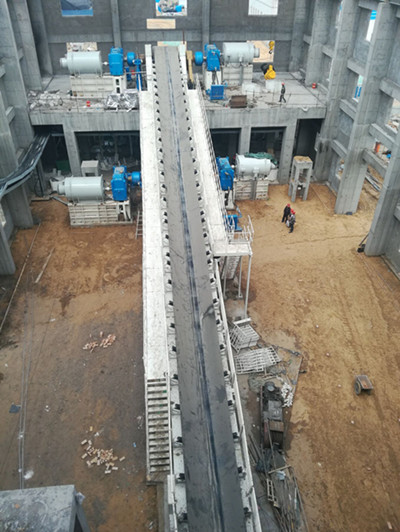 陜煤建設機電安裝公司承建的小保當一號煤礦主斜井皮帶成功試運轉(zhuǎn)