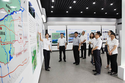 陜煤建設集團聯(lián)合黨委與陜西建工集團對標學習