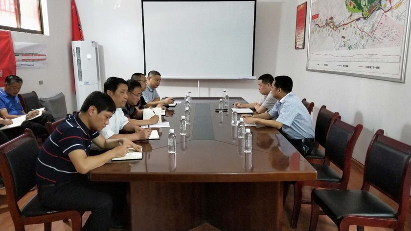 寧興剛、贠公法蒞臨210國道完善工程川耀PPP項目檢查指導(dǎo)工作