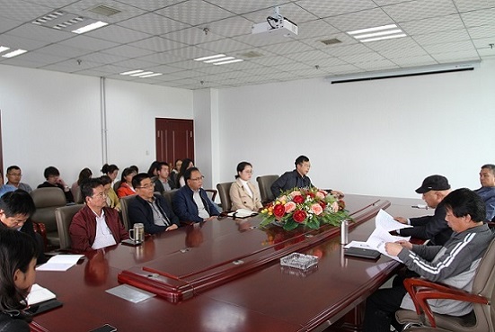 陜煤建設(shè)設(shè)計(jì)研究院認(rèn)真?zhèn)鬟_(dá)學(xué)習(xí)三季度追趕超越點(diǎn)評(píng)會(huì)和市場開發(fā)工作會(huì)精神