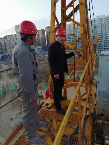 陜煤建設(shè)銅煤公司開展“保百日安全”特種設(shè)備專項(xiàng)檢查