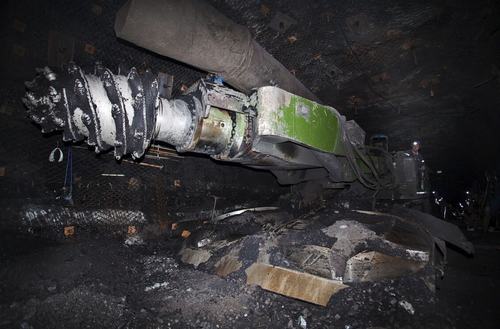 陜煤建設(shè)掘進(jìn)公司：打造“掘進(jìn)鐵軍”紅柳林項(xiàng)目部進(jìn)尺再創(chuàng)佳績