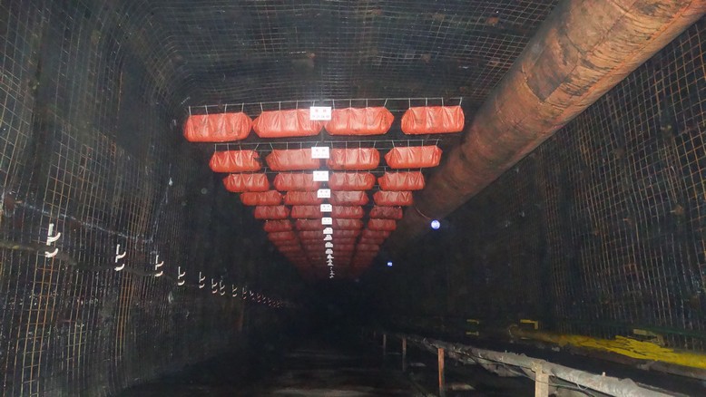 陜煤建設(shè)礦建三公司曹家灘項目部單巷掘進(jìn)月進(jìn)尺創(chuàng)新紀(jì)錄