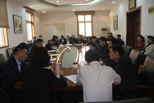 陜煤建設銅煤公司組織傳達“講政治、敢擔當、轉(zhuǎn)作風”專題教育暨集中開展違規(guī)收送禮金問題專項整治工作部署會議精神