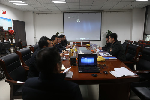 西安灃東國(guó)際車(chē)城發(fā)展有限公司副總經(jīng)理馬向南一行深入陜煤建設(shè)天工公司考察交流