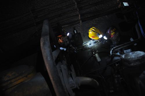 陜煤建設(shè)掘進(jìn)公司:以?xún)?nèi)部單價(jià)為杠桿實(shí)現(xiàn)效率提升