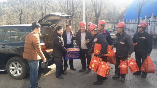 堅(jiān)守崗位，我們一直在......