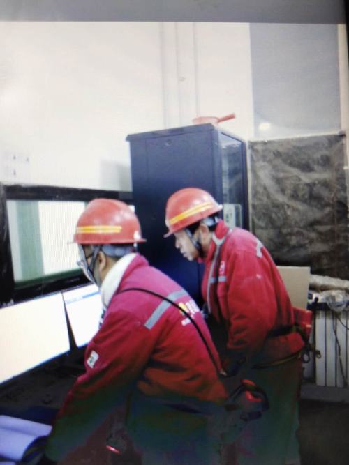 陜煤建設(shè)礦建二公司開展“零點(diǎn)行動(dòng)”突擊檢查