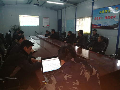 陜煤建設(shè)礦建三公司雙龍項(xiàng)目部“四員兩長”制度筑牢安全管理基礎(chǔ)