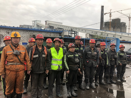 陜煤建設(shè)機(jī)電安裝公司神府項(xiàng)目部承建的5-2煤3#膠帶機(jī)安裝調(diào)試成功