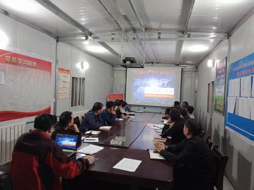 陜煤建設(shè)集團澄合分公司“八個對照”促干部作風(fēng)脫虛向?qū)?></div>
                                <div   id=