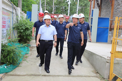 寧興剛深入陜煤建設(shè)漢中分公司檢查指導(dǎo)工作