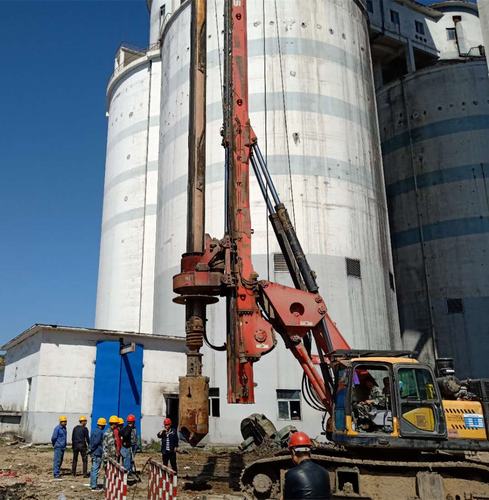 陜煤建設(shè)韓城分公司新建產(chǎn)品倉棧橋及轉(zhuǎn)載點(diǎn)工程首樁開鉆正式破土動(dòng)工