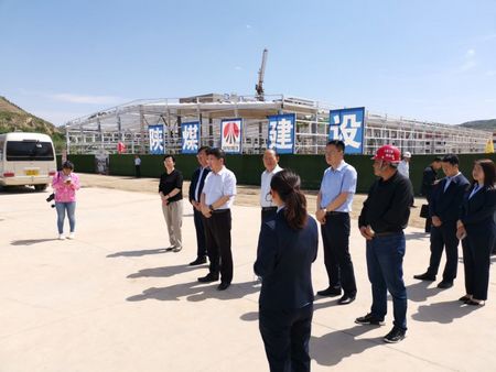 榆林市委常委、組織部部長(zhǎng)張啟東一行蒞臨陜煤建設(shè)天工公司承建的清澗紅棗深加工項(xiàng)目調(diào)研指導(dǎo)工作