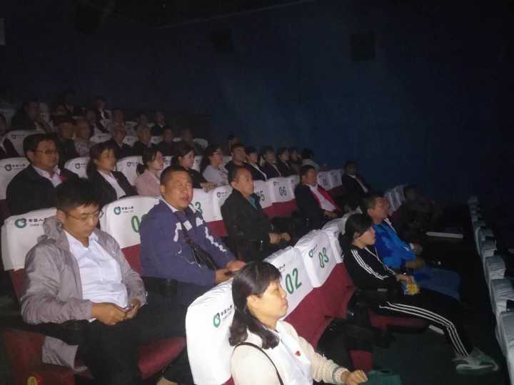 建設(shè)集團各單位組織觀看“周恩來”系列影片