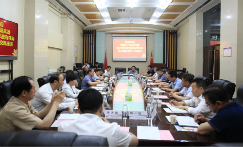 新疆生產(chǎn)建設(shè)兵團(tuán)第六師五家渠市政府領(lǐng)導(dǎo)來陜煤建設(shè)考察交流