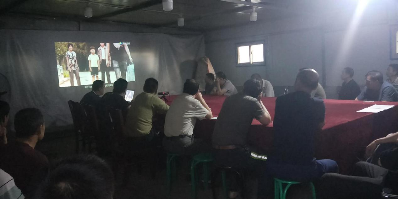 陜煤建設(shè)機電安裝公司小保當(dāng)項目部：暢談安全感悟過“父親節(jié)”