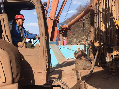 掘進“排頭兵”——呂愛生