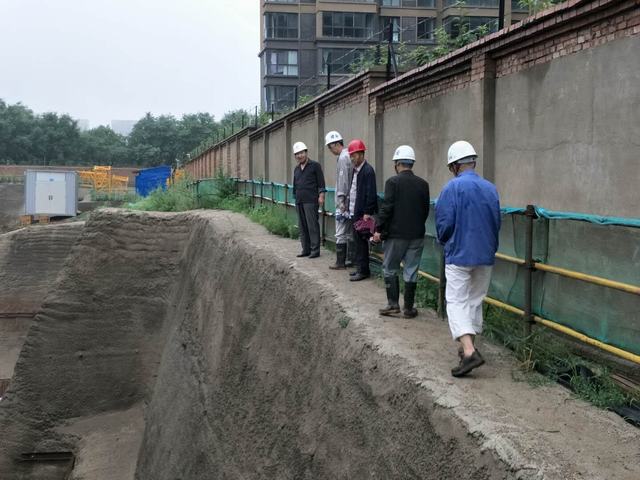 陜煤建設(shè)銅川公司各項目部采取措施應(yīng)對汛期