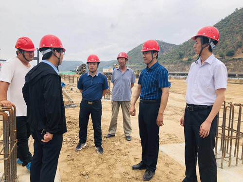 轉變作風求實效，現(xiàn)場督戰(zhàn)解難題