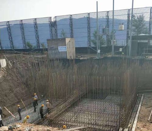 陜煤建設韓城分公司燕家塔項目吸水井與生產消防水泵房開工建設