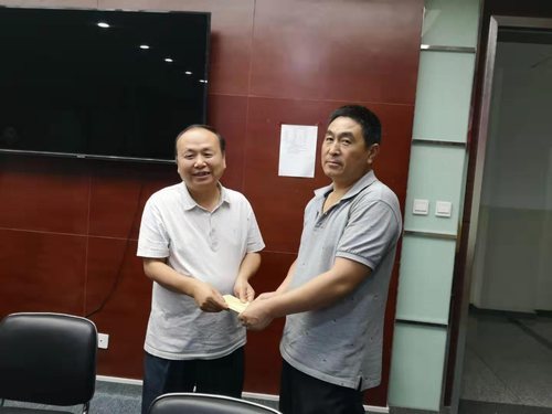 陜煤建設(shè)掘進(jìn)公司：金秋傳遞希望  助學(xué)成就夢想