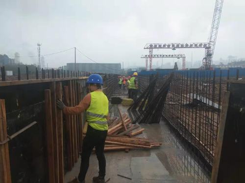 陜煤建設韓城分公司土建第六項目部過“緊日子”修舊利廢成效顯著