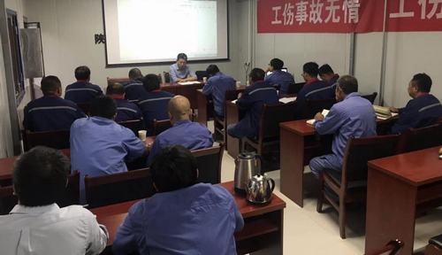 陜煤建設(shè)韓城分公司安裝三項(xiàng)目部打造“三型”黨支部助推安全生產(chǎn)再上新臺(tái)階