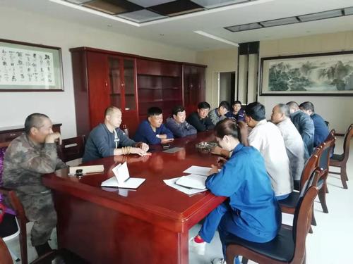 陜煤建設(shè)銅煤公司第十一項(xiàng)目部多舉措抓好安全生產(chǎn)確?！鞍偃瞻踩?></div>
                                <div   id=