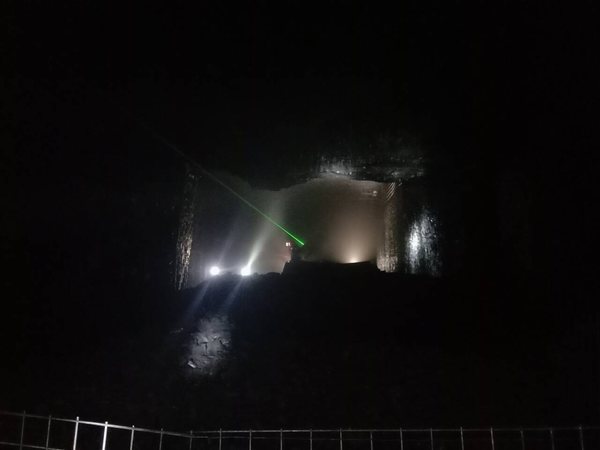 陜煤建設(shè)掘進(jìn)公司：重點(diǎn)工程曹家灘122108輔運(yùn)順精準(zhǔn)貫通