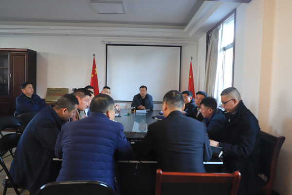 集體“找茬” “問診”施策