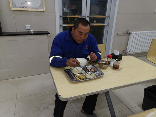 春節(jié)，最后的堅(jiān)守