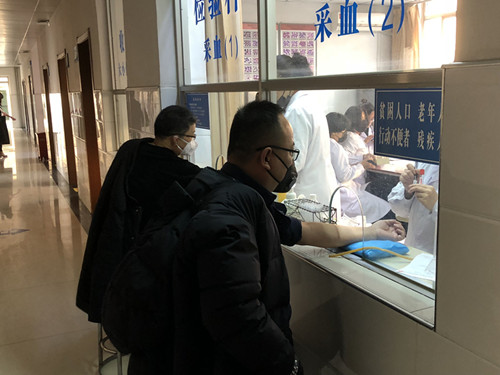 陜煤建設(shè)機電安裝公司：健康體檢筑牢復(fù)工復(fù)產(chǎn)“防護墻”