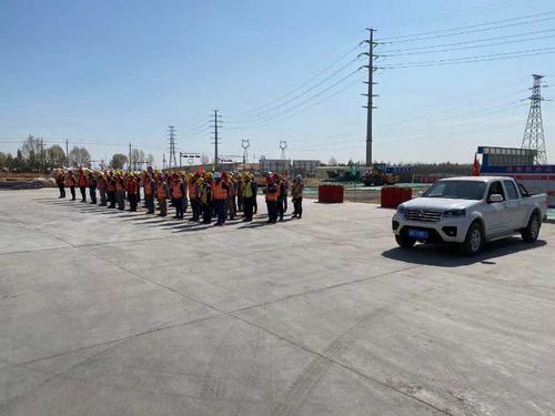 陜煤建設銅煤公司基層干部職工自發(fā)參與“緬懷先烈 致敬英雄”活動