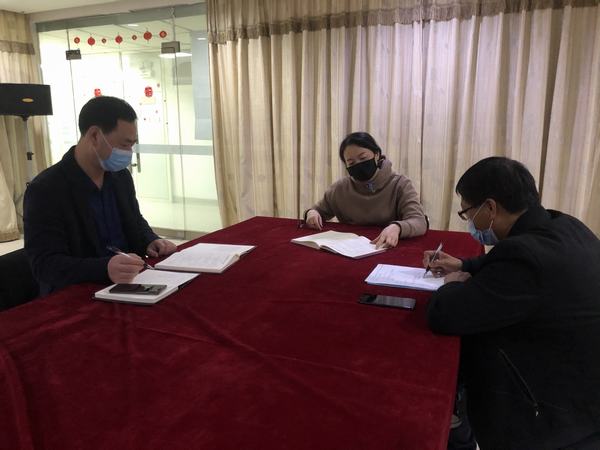 陜煤建設(shè)礦建二公司：讓黨旗飄揚在生產(chǎn)施工的主戰(zhàn)場