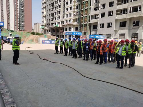 陜煤建設(shè)銅煤公司第十五項目部舉辦“迎五一、抓安全、保質(zhì)量、趕進度”趣味活動