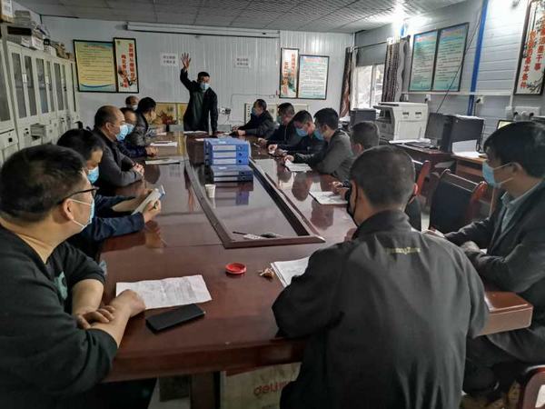 陜煤建設(shè)礦建二公司：讓“班前會”成為職工“小課堂”