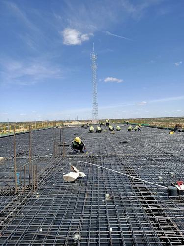 陜煤建設(shè)銅煤公司第八項(xiàng)目部承建的靖神鐵路高家伙場車站工程全部封頂