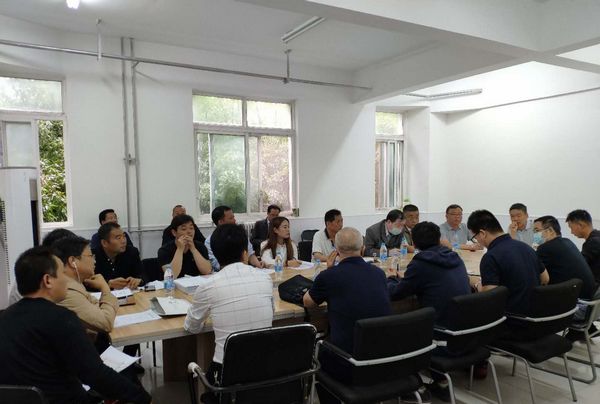 陜煤建設(shè)天工公司承建的金水園小區(qū)建設(shè)工程一標(biāo)段順利通過竣工驗(yàn)收