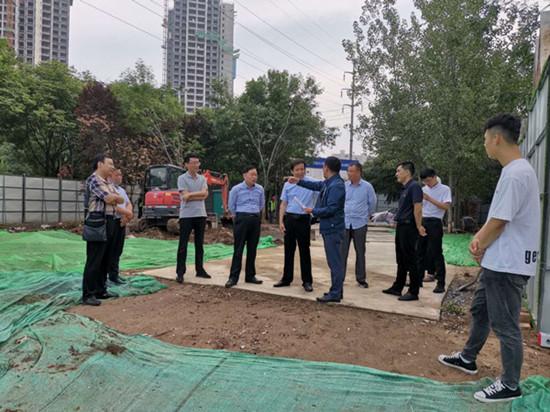 咸陽市項(xiàng)目促進(jìn)委員會一行調(diào)研智慧泊車公司項(xiàng)目