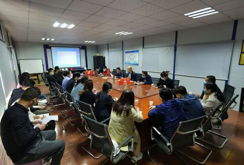 座談交流共提高，凝聚共識(shí)促發(fā)展