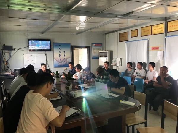 陜煤建設(shè)礦建二公司車村項目部舉行二期開工誓師活動