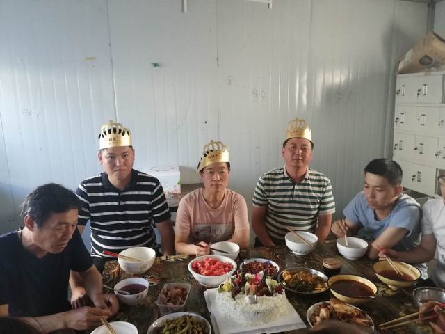 陜煤建設(shè)韓城分公司土建十項(xiàng)目部打造“家”文化凝聚“心”力量